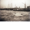Fartyg i is i Göteborgs hamn